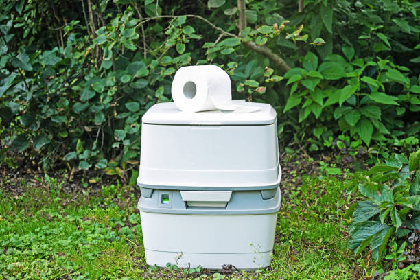 Best Portable bathroom rental  in Clio, MI