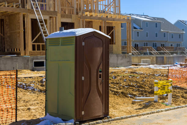 Portable Toilet Options We Offer in Clio, MI