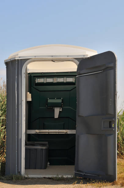 Best Porta potty rental for parties  in Clio, MI